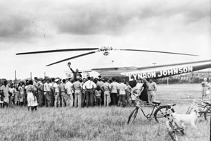 LBJ arrives in Hillsboro